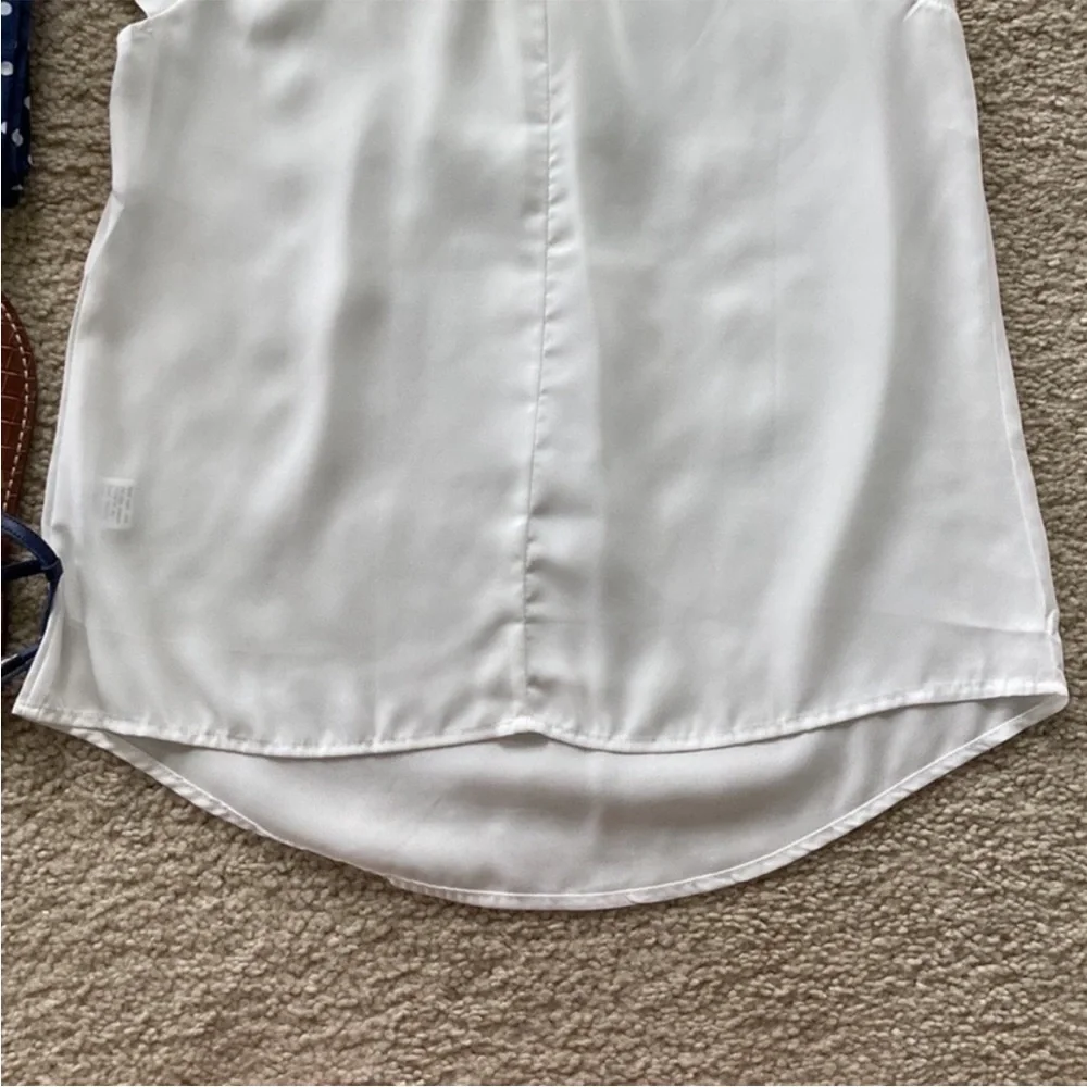 Creamy White Short Sleeve Blouse - Picture 7 of 10